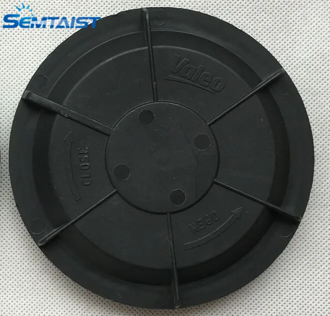 

semtaist Genuine Original OEM Headlight Cap Bulb Dust Cover 89072762 (USED) free shipping post
