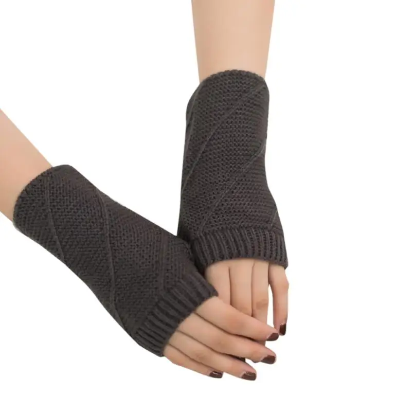 Для женщин без пальцев перчатки без пальцев для девочек трикотажные Arm теплые, без пальцев Зимние перчатки мягкие теплые варежки Luvas de inverno Eldiven - Цвет: Deep Gray