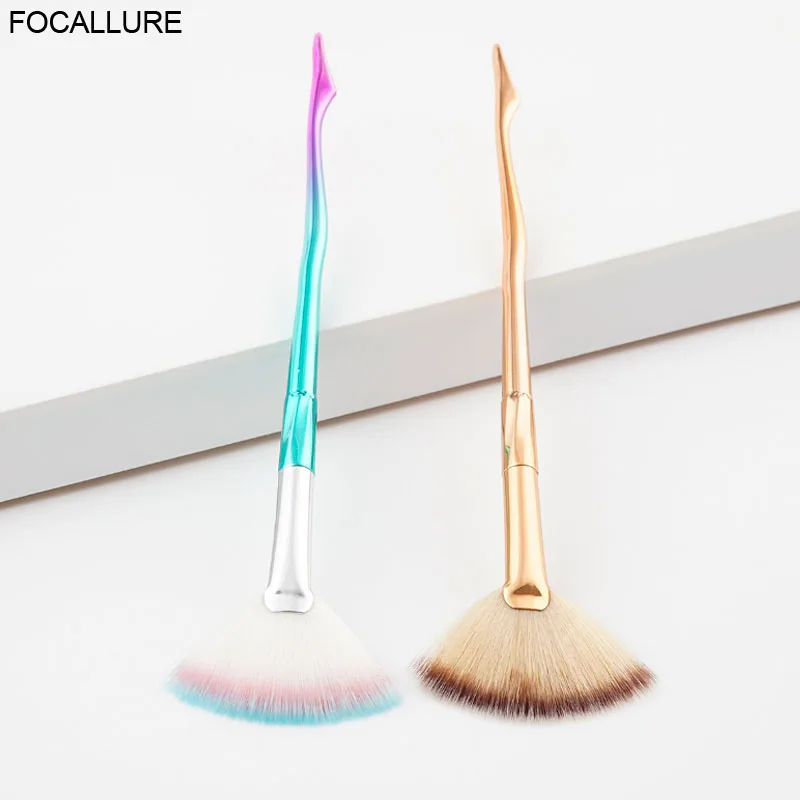 FOCALLURE Highlighting Makeup Brushes Makeup Slim Fan Shape Powder Concealer Blending Beauty
