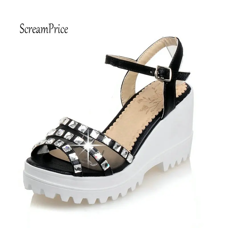 

Women Platform Wedges Sandals Fashion High Heels Buckle Strap Casual Summer Shoes Woman Black Gold Silver