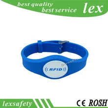 50 штук 1 k байт записываемый браслет с чипом блокировки, рчид ПВХ браслет 13,56 МГц, ПВХ программируемый Китай Фитнес браслет 13,56 МГц