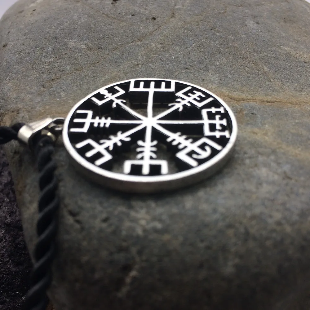 Викинг один символ скандинавских руник кулон ожерелье руны Vegvisir компас ожерелье талисман