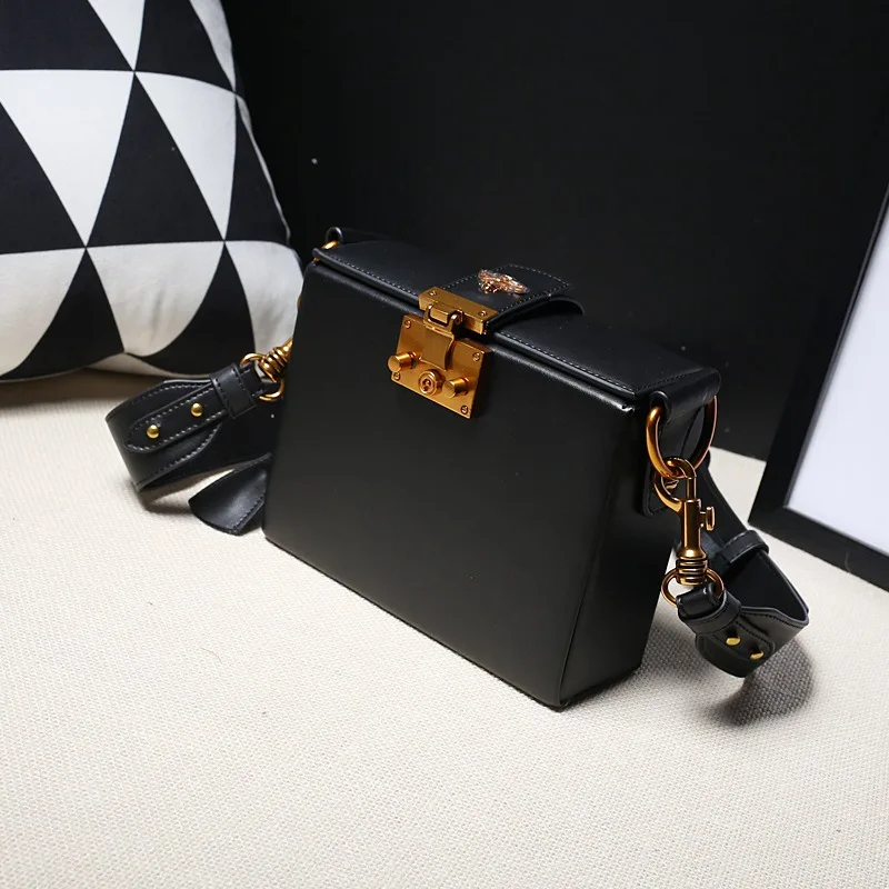 

Leather vinatge ladies shoulder party bag wide shoulder strap leather handbags simple all match small box shape crossbody bag