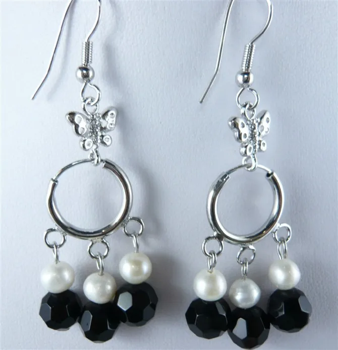 

wholesale white shell pearl and black semi-precious stone fashon earrings
