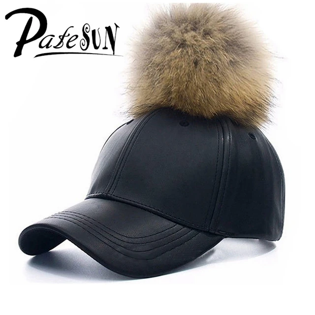 Prix pour Haute qualité marque snapback pu casquettes de baseball en cuir femelle d'hiver de fourrure chapeaux hip hop berretto pom pom vrouwen pet Prix pour Haute qualité marque snapback pu casquettes de baseball en cuir femelle d'hiver de fourrure chapeaux hip hop berretto pom pom vrouwen pet