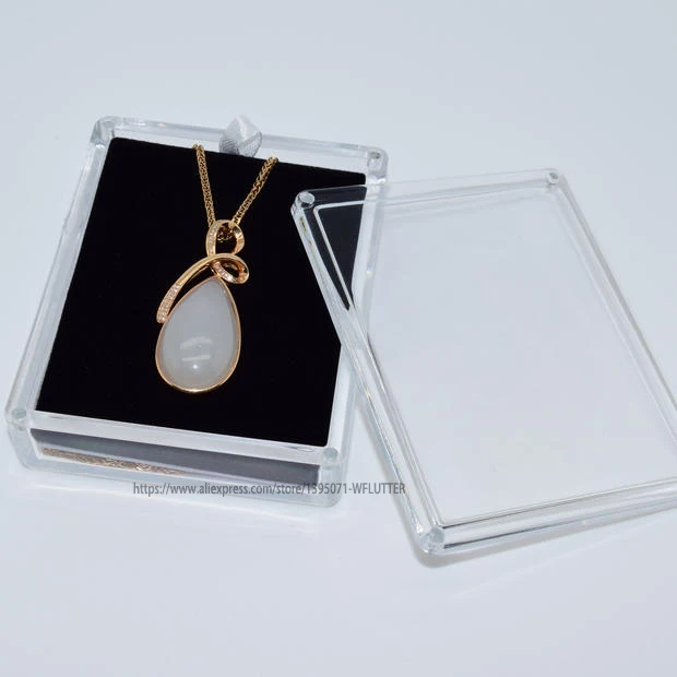 High Quality Clear Acrylic Pendant Box Necklace Case Pendant Holder