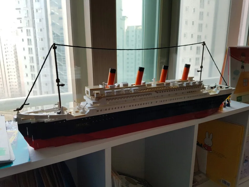 Model building kits compatible with font b lego b font city Titanic RMS ship 3D blocks