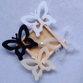 

New Butterfly Plum-Shaped Healthy Materials Beautiful Invisible Underwear Shoulder Strap Anti-slip Buckle Invisible Bra Buckle