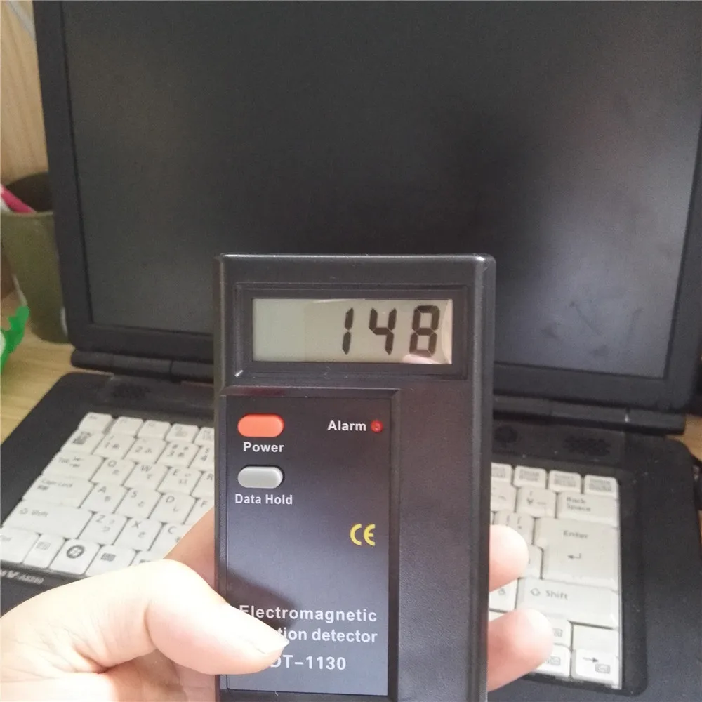 

Hot Sell Portable Digital LCD Electromagnetic Radiation Detector EMF Meter Dosimeter Tester