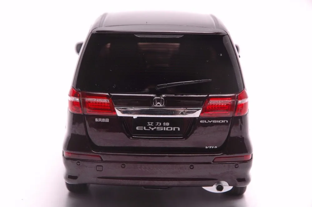 Honda elysion mpv model in scale 118 (4)