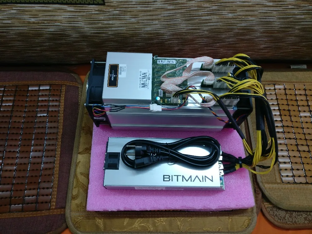 Bitcoin miner AntMiner S9 12.5T include power supply  Asic Miner Bitcon Miner,16nm BTC Miner better than antminer S7 avalon  A7