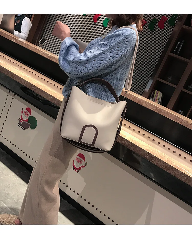 2019 Новый PU Crossbody сумки для Для женщин плечо сумка-мешок для девушек простой кисточкой ведро большой Ёмкость сумочки