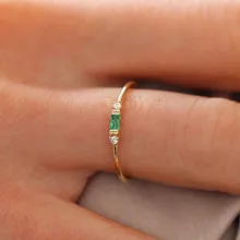 Милые женские Кристальные маленькие циркониевые кольца на палец модные красные Зеленые Синие Свадебные обручальные кольца для женщин подарки на год