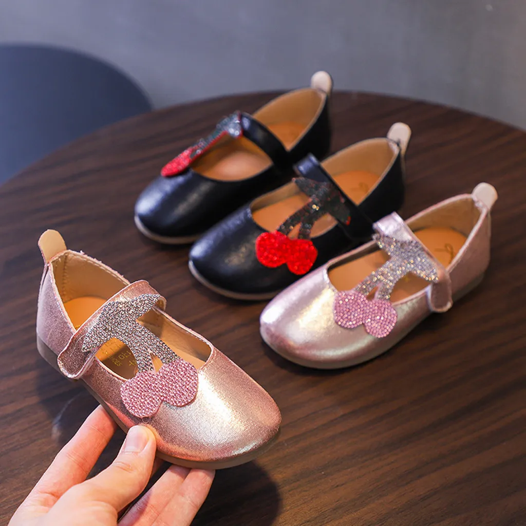 Детская модная обувь принцессы для маленьких девочек; повседневные тонкие кожаные туфли для танцев со стразами; Chaussure Schoenen Sandalia# xes