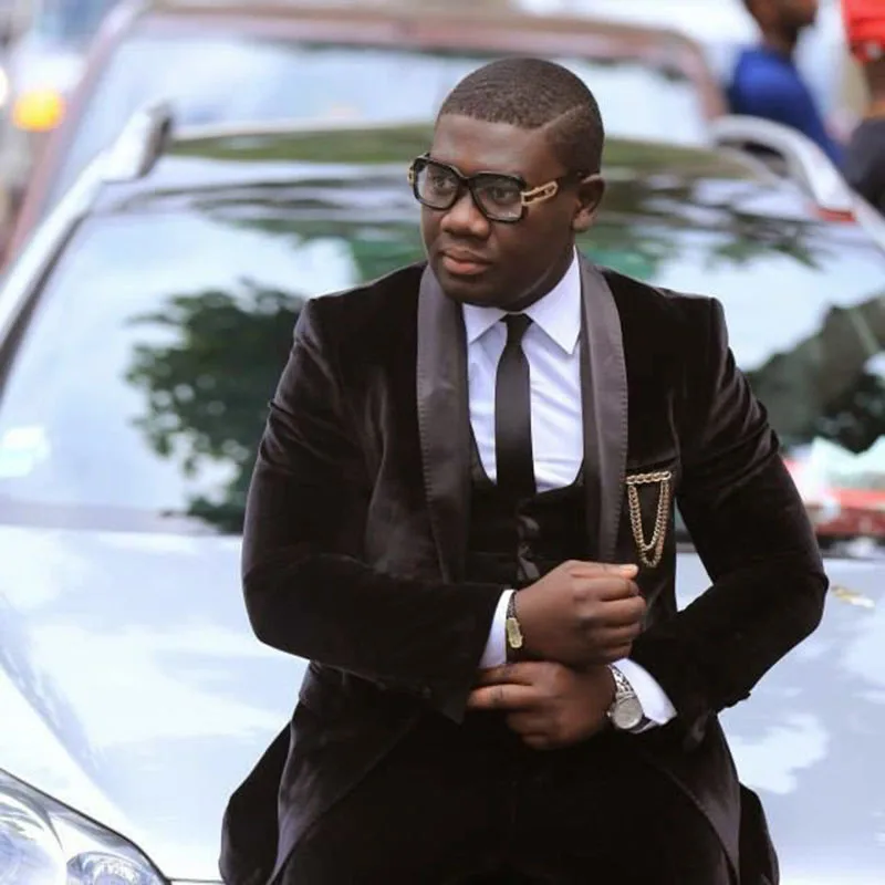 

2017 MinanSer Latest Coat Brown Velvet Mens Suit Slim Fit Skinny 3 Piece wedding suits for men Groom Blazer suit Terno Masculino