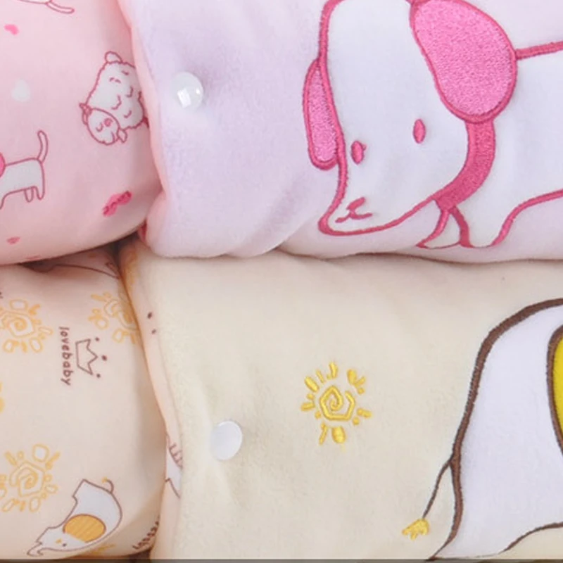 2018 Cute Style Baby Sleeping Bag for Stroller Newborn Toddler Sleeping Bags Autumn Wrap Warm Knitted Envelope for Infant Boys (1)