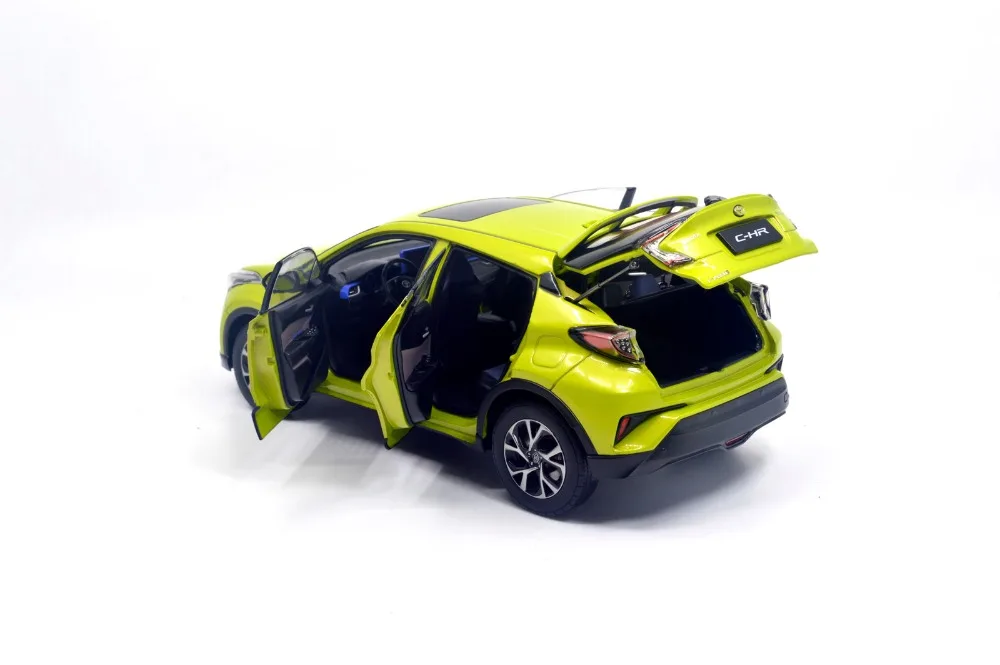 Модель Paudi 1/18 1:18 Масштаб Toyota C-HR CHR желтый внедорожник литой модельный автомобиль игрушка, модель автомобиля двери открытые