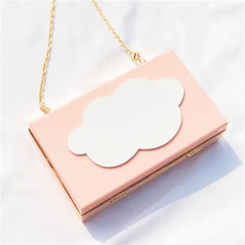 

2019 Pink Cute Cloud Design Women Clutch Box Acrylic Evening Bag Girls Wedding Clutches Bag Gold Chain Ladies Shoulder Bag Purse