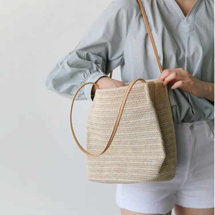 

Fashion Women Straw Messenger Bag Satchel Shoulder Bag Handbag Straw Bucket Casual Bag for Women Summer Beach Bag Bohemia