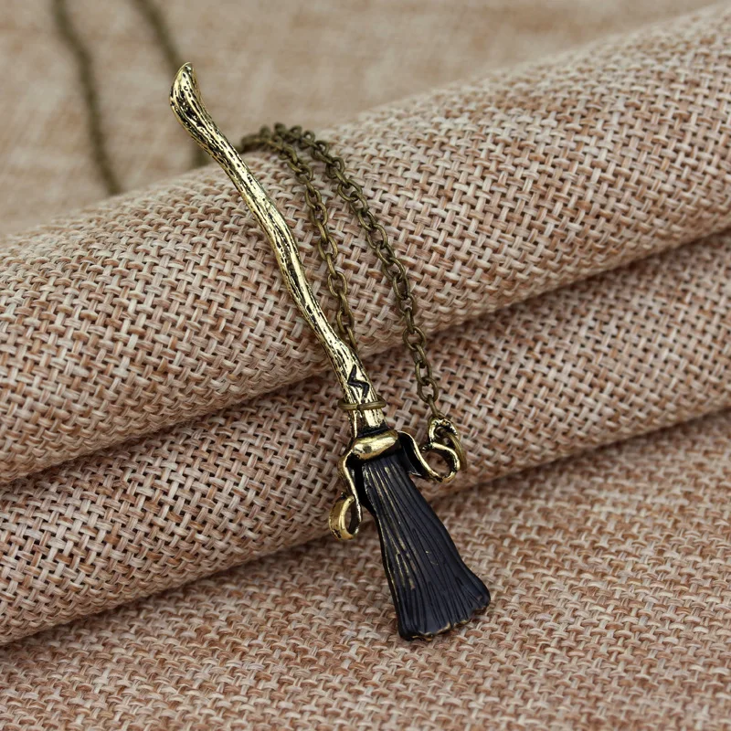 

RJ Fashion HP Thunderbolt Flying Broom Metal Necklaces Antique Bronze Plated Witch Wizard Magic Broom Necklace Man Woman Choker