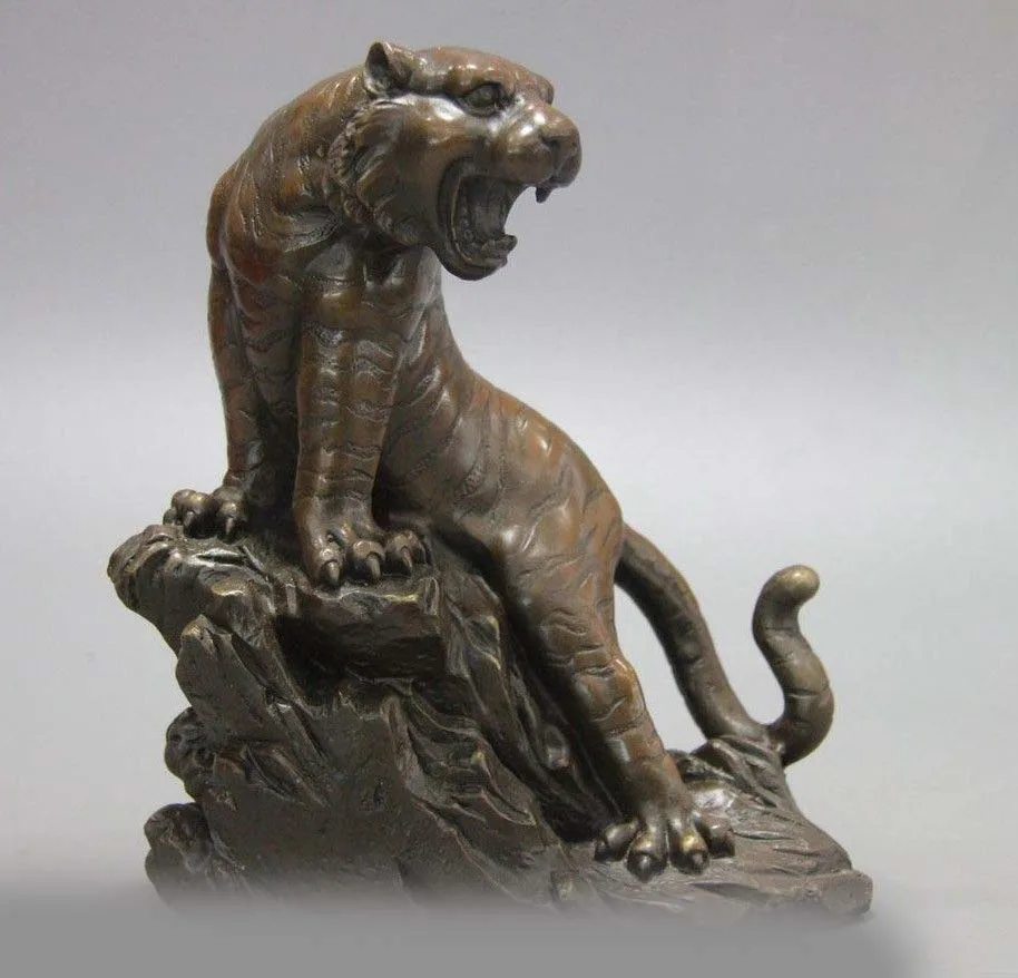 

Chinese Copper Bronze Carved Auspicious Zodiac Tiger mountain Statue Sculpture