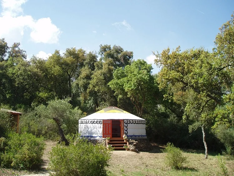 mongolian yurt tent1