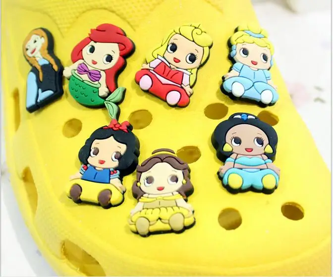 Children's gift Cartoon Frozen princess shoe flower cross Cartoon PVC shoe flower