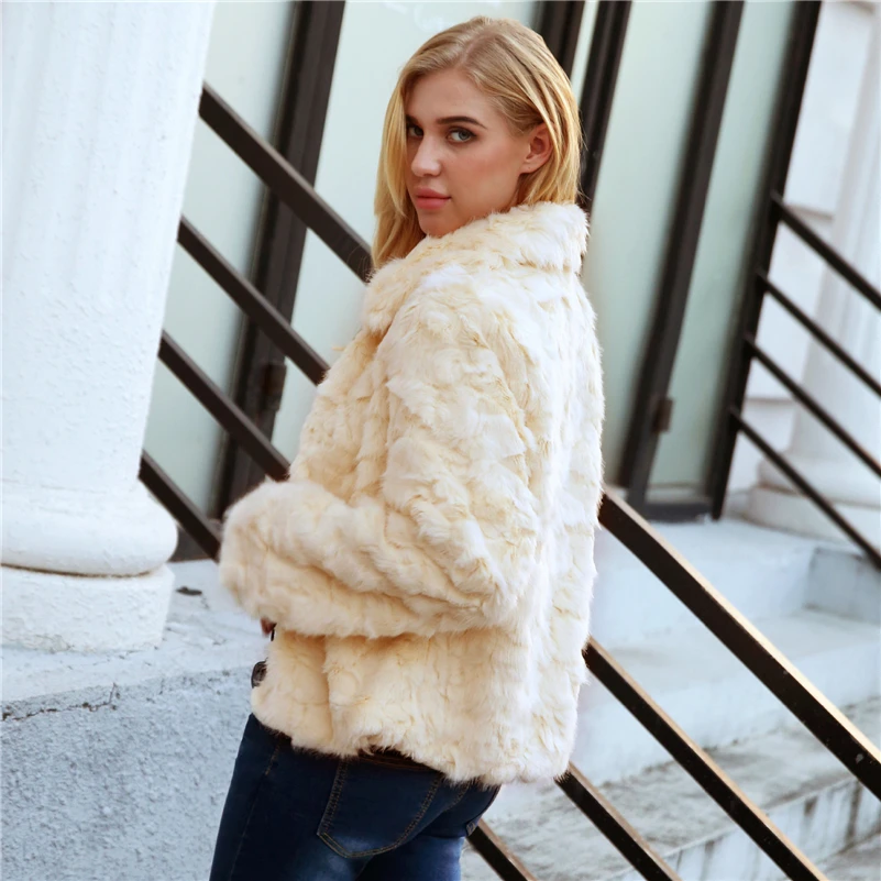 Femmes 2018 Solide Manteau Beige Col Survêtement De Furry Automne Court D'hiver Fourrure Turn Faux down Pardessus Casual Partie BwwPqxI