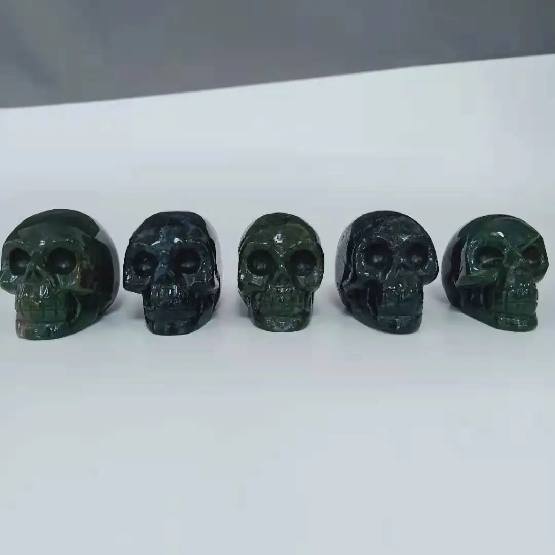Цена 2 дюйма натуральный Моховой агат череп форма Хрустальный резной череп статуя для украшения дома WYQ