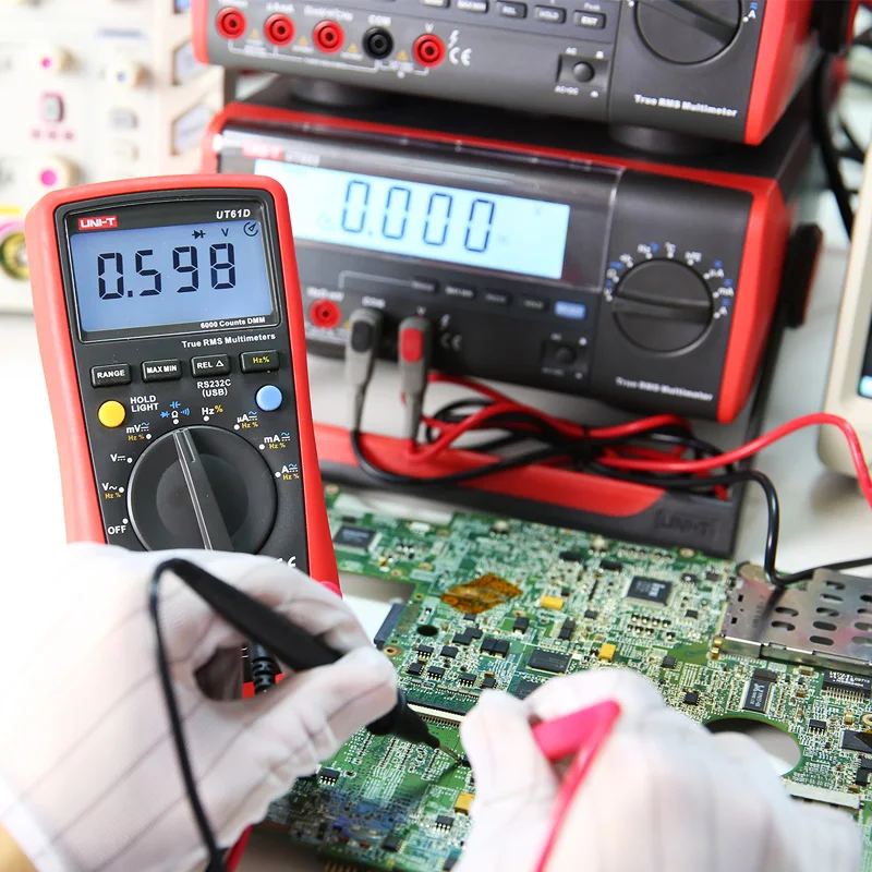 Портативный цифровой мультиметр UT61D ручной Sinometer автоматический выбор диапазона