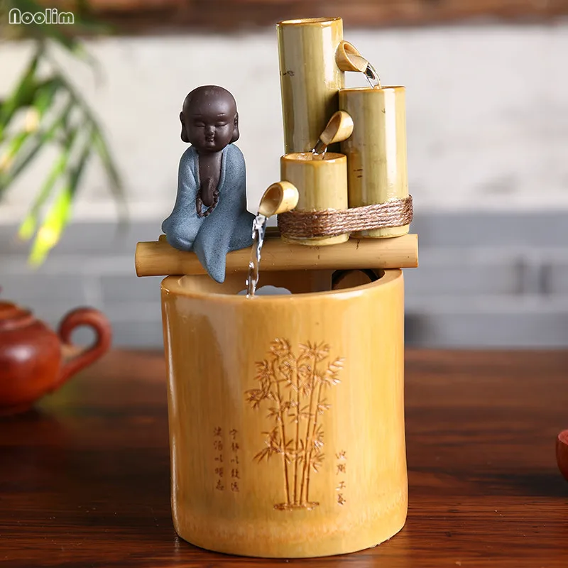 Творческий бамбуковый фонтан Будда маленький монах гостиная Крытый фэн шуй украшения для дома и офиса Декор Стола Подарок - Цвет: A