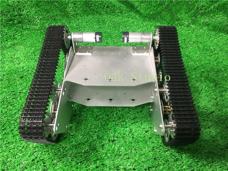 T737  (8)