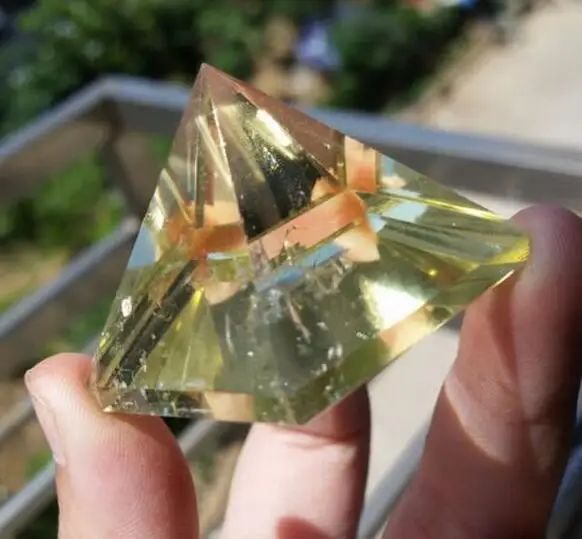 Naturalcitrine ясно кристалл кварца исцеление Пирамида