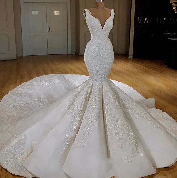 

Luxury Abiye Mermaid V Neck Lace Wedding Dresses Lace Bridal Gowns Beaded Crystal Dubai Wedding Dress Casamento