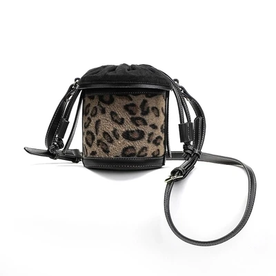

Women's bag 2018 new pumping bucket bag personality wild Messenger bag retro leopard shoulder bag sexy luxury