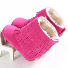 Зимние теплые бархатные ботиночки для маленьких девочек; модная обувь с бахромой на мягкой подошве; обувь для маленьких девочек; детские сапоги для новорожденных