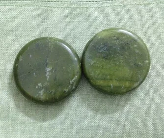 

cheap wholesale 8cm round natural green color hot spa stones