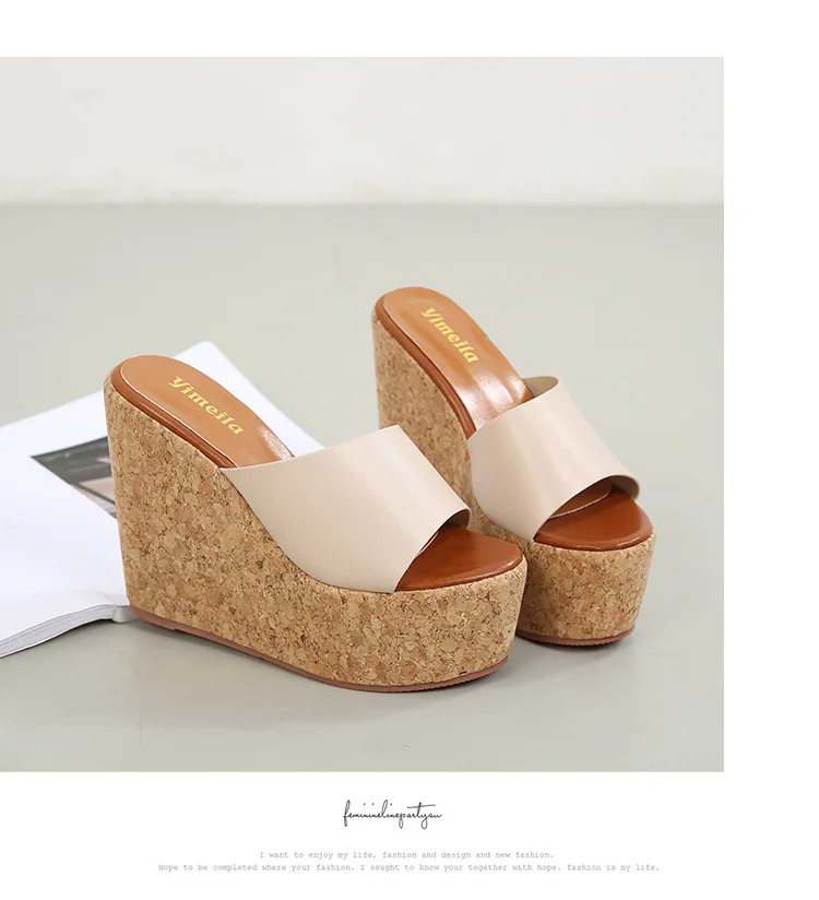 HTB1U9yQDHGYBuNjy0Foq6AiBFXa6