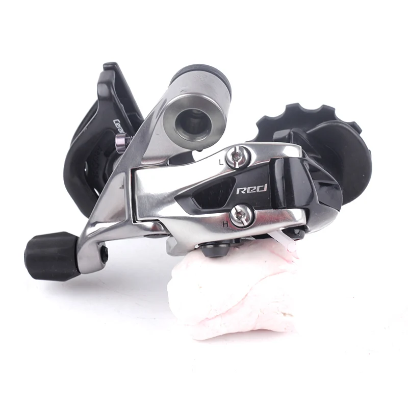 11 Speed SRAM Rival 22 WiFli Rear Derailleur Black//Silver Medium Cage