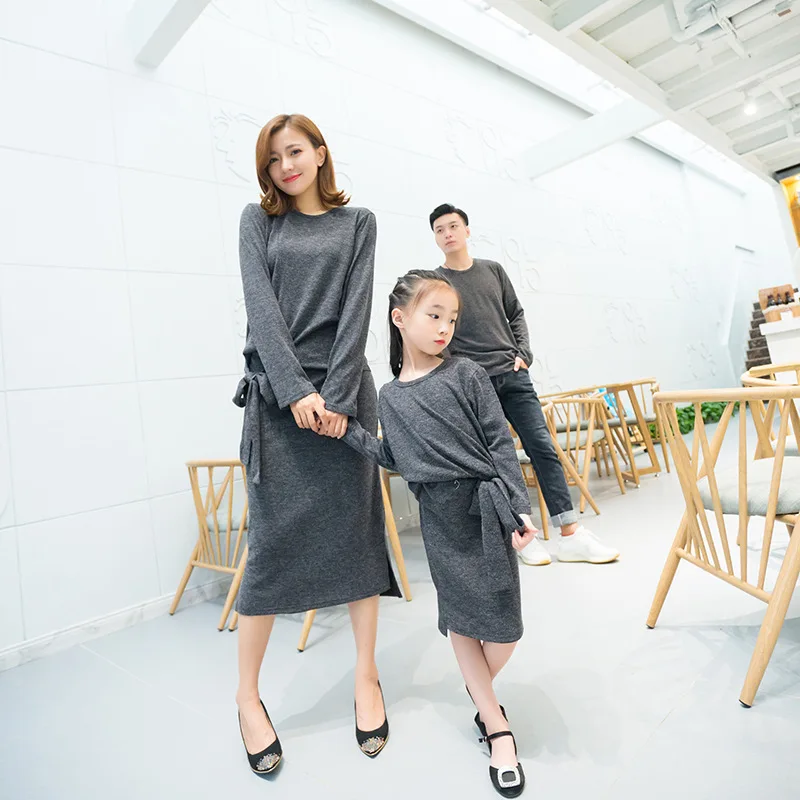 

Family Matching Outfits Mother Daughter Long Sleeve Knitted T-Shirt+Skirt 2PCS Suits Family Look Mom Girls Bow Casual Clothes