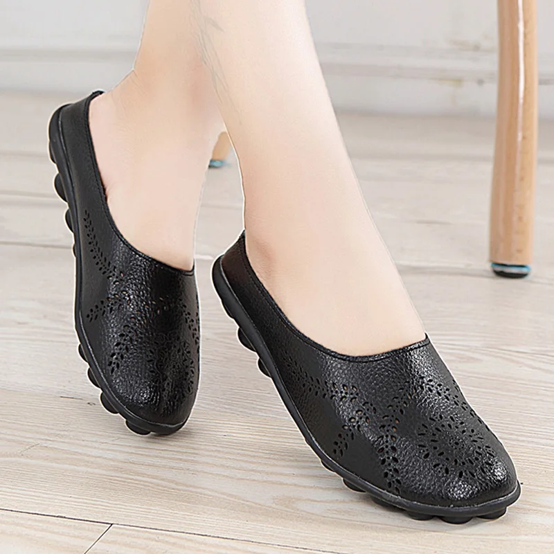 Women Flats Breathable Summer Genuine Leather Shoes Women Casual Slip On Loafers Plus Size 44 Mocassin Femme Nurse Flat Shoes