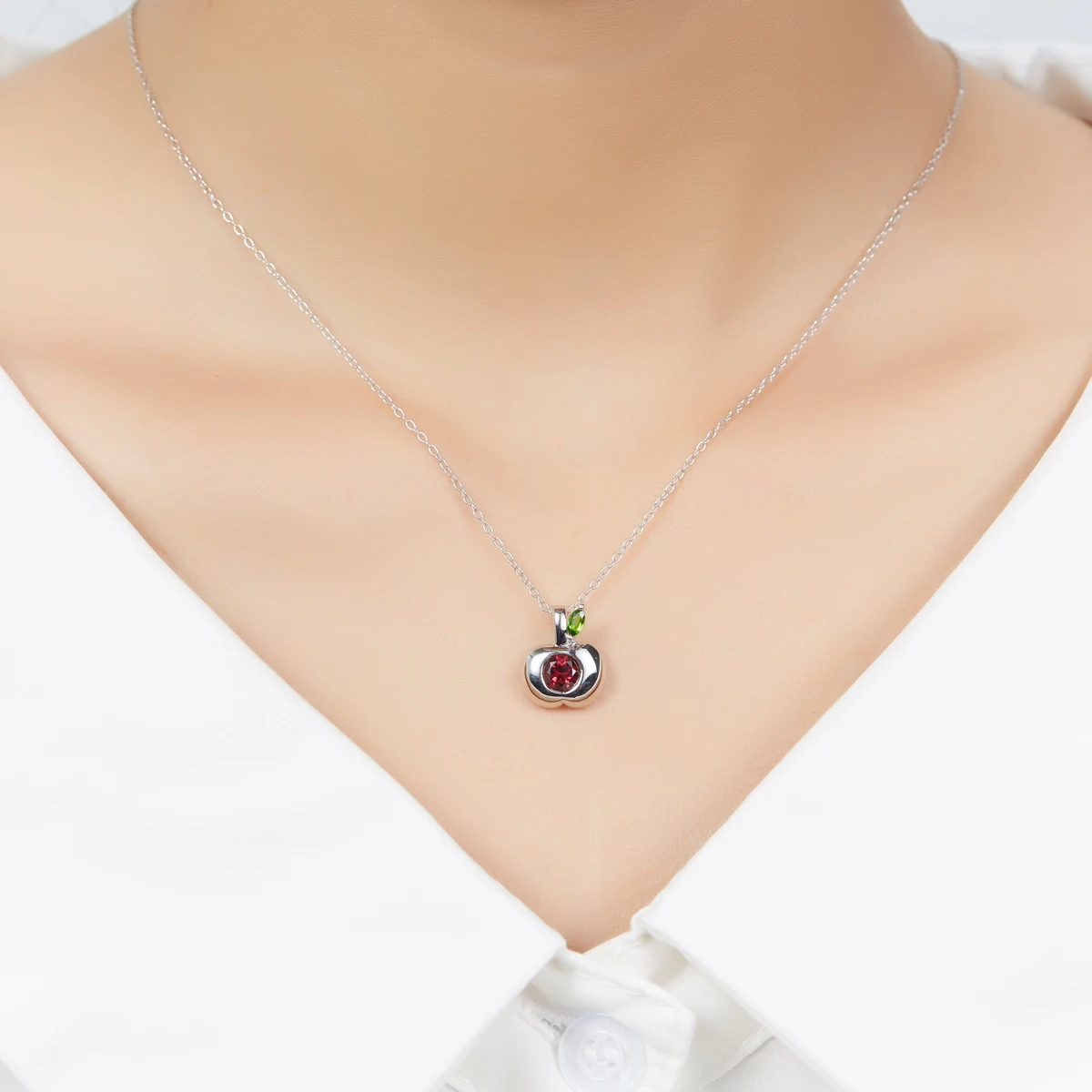

Hutang Cute Apple Pendants & Necklace Natural Rhodolite Diopside Solid 925 Sterling Silver Gemstone Jewelry For Women Girl Gift