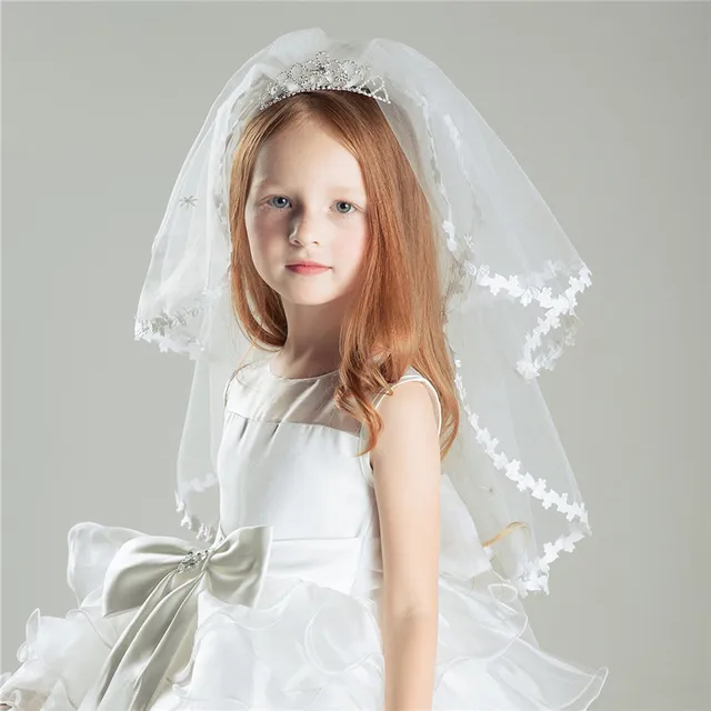 New Arrival Flower Girls Veil with Crown 2017 Two Layers Lace Applique