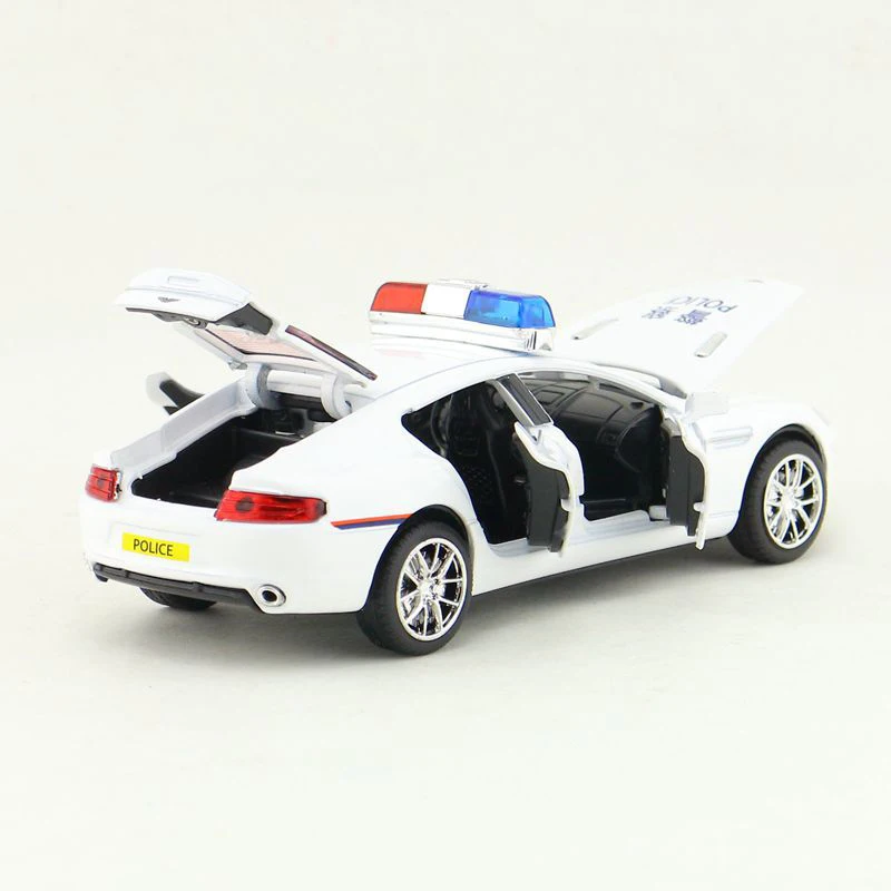 Модель полицейского автомобиля Aston Martin металлическая 1:32|Наземный транспорт| |