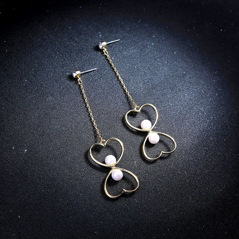 

Acrylic Long Earring Korean Fashion Jewelry Imitation Pearl Hollow Love Heart Dangle Earring For Women Accessories In Box