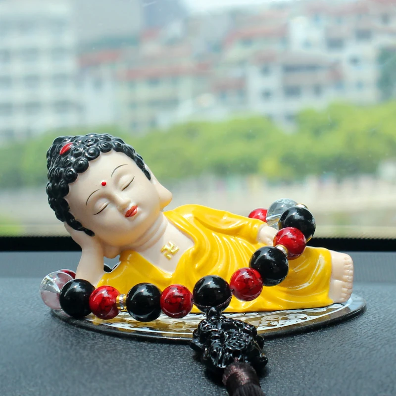 Automobile ornament High grade ornament Ceramic Buddha little monk Car