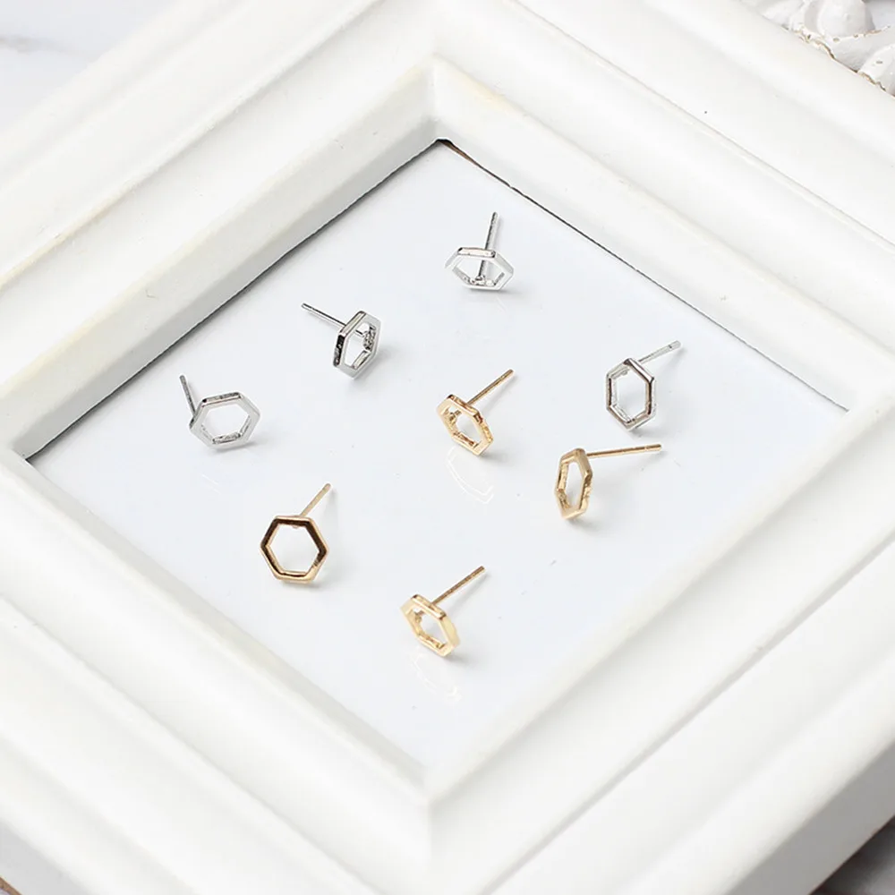 

Fashion Alloy Earrings Ear Ring Combination Of Fashion Simple Earrings Woman Designer Earrings For Women Luxury #4a12