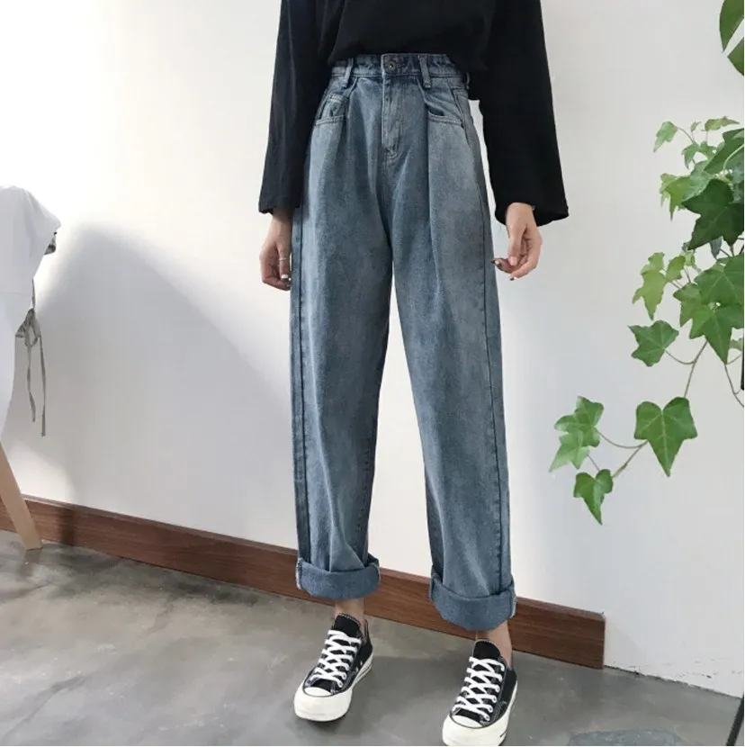 New 2018 Summer Loose Vintage Woman Jeans Bleached Casual