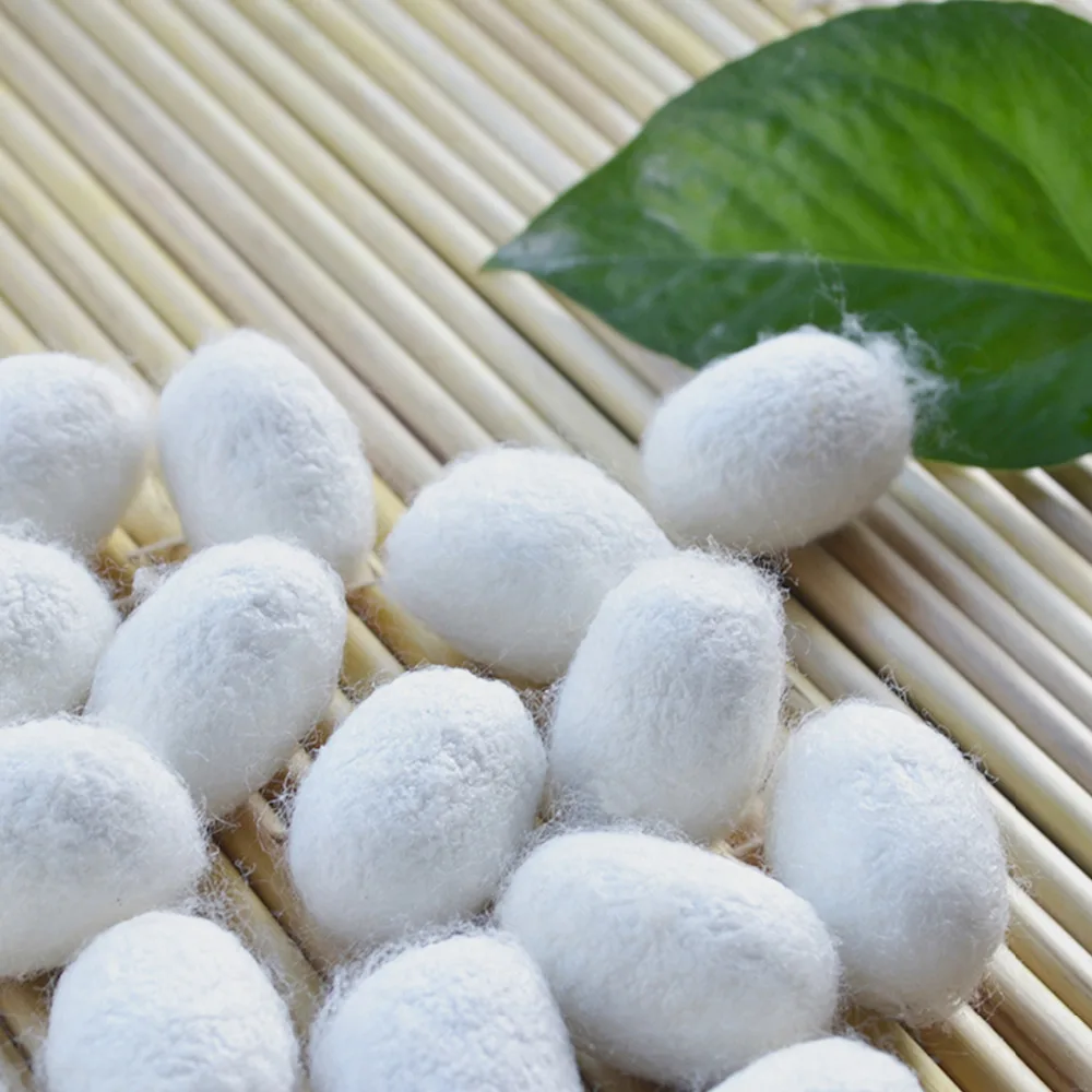 

Purifying Whitening Exfoliating Scrub 30PCS Organic Silkworm Balls Blackhead Acne Remover Natural Silk Cocoons Facial Skin Care