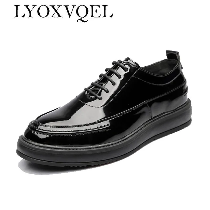 Мужская качественная обувь из лакированной кожи; Zapatos de hombre; черные кожаные мягкие Мужские модельные туфли; M451 - Цвет: Черный
